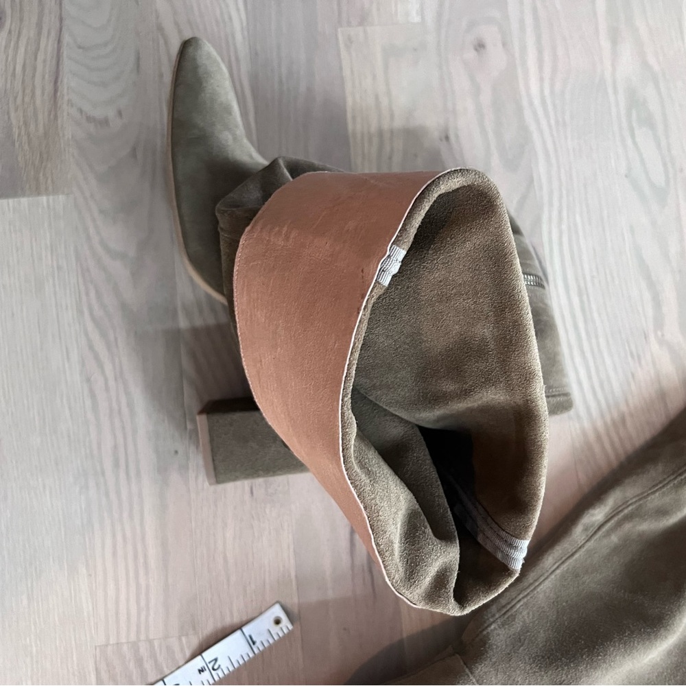 Free people high heel over knee suede boots size 41. - Picture 5 of 15